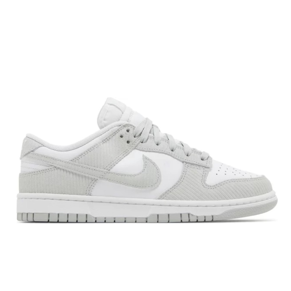 Nike Dunks Low - Women’s